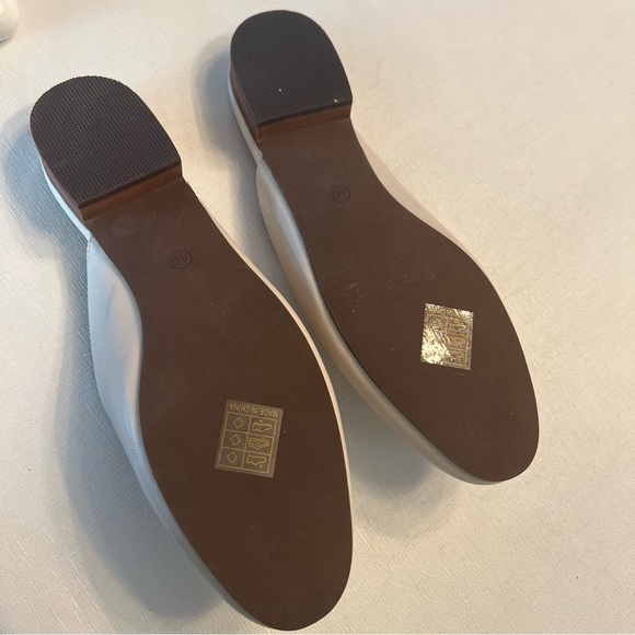 Tan loafers - Picture 3 of 4